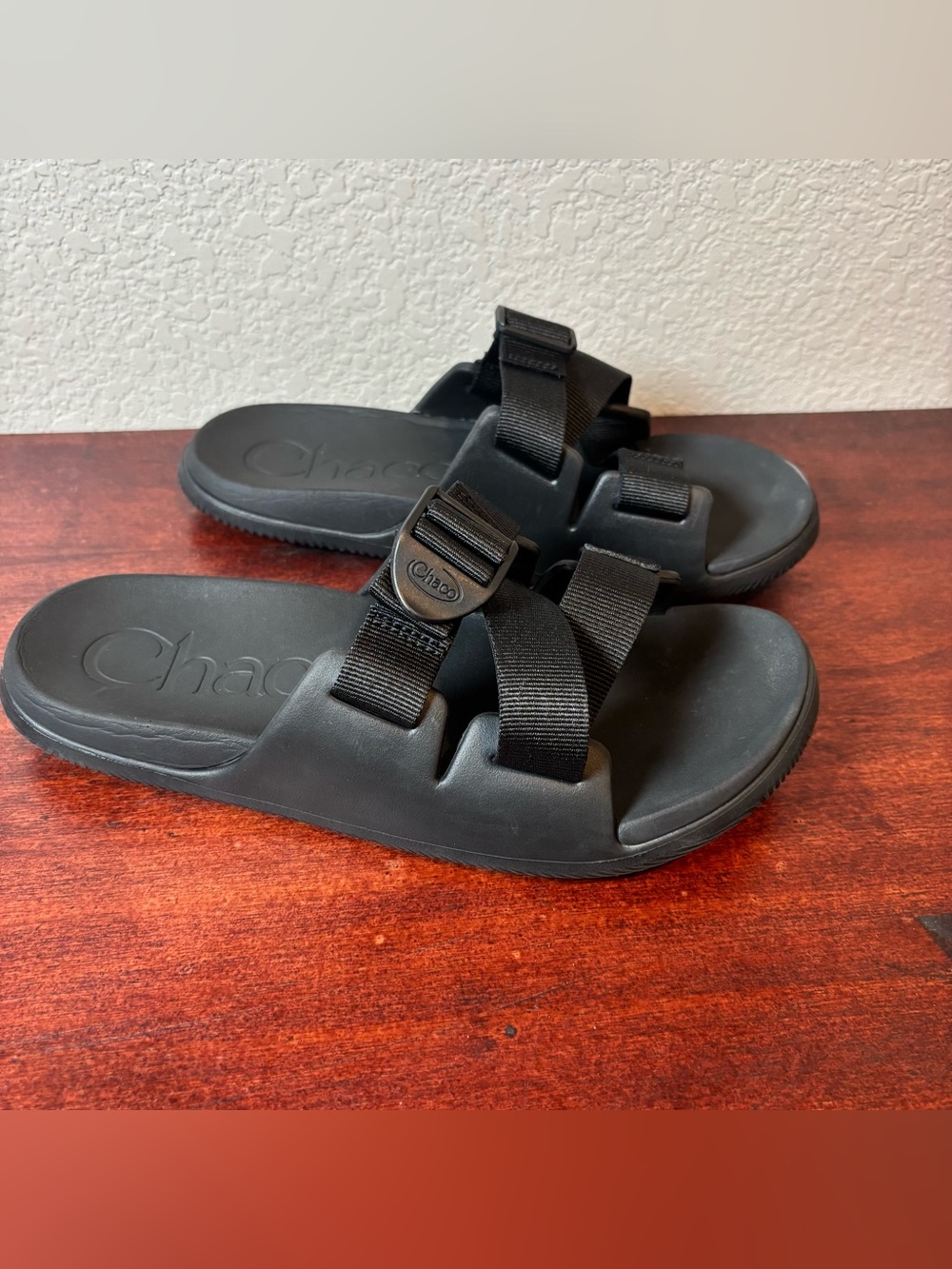 Chaco Chillos Black Dual-Strap Slide Sandals